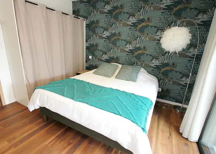 Le Clos Des Izards Villa *